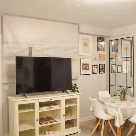 Coniderent Clinica Vega&hospital Monte Naranco * Oviedo