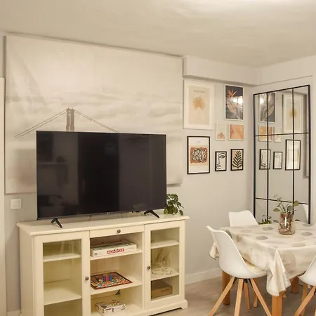 Apartment Coniderent Clinica Vega&hospital Monte Naranco *
